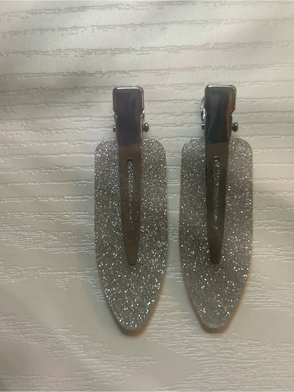Hair Clip Set For Getting Ready - Black & Silver Women Accessories